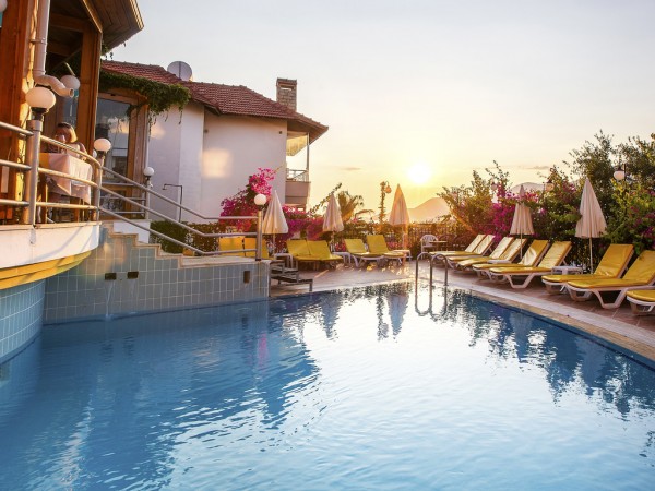 VILLA SONATA HOTEL