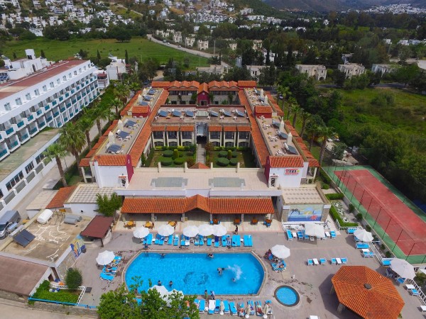 TIANA BEACH RESORT