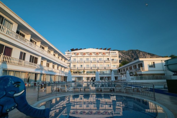 LA PERLA HOTEL KEMER